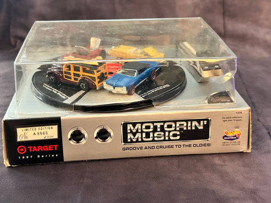 Matchbox Motorin' Music 1997 Matchbox cars